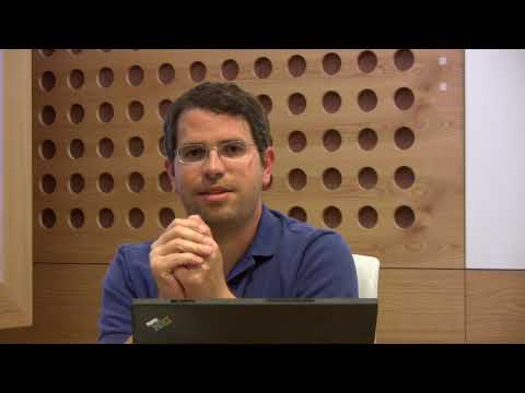 Matt Cutts: How should I link to a site that I have a personal relationship with?